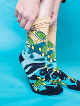 Load image into Gallery viewer, Turtle Socks